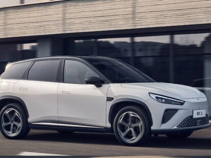 Nezha L Electric SUV